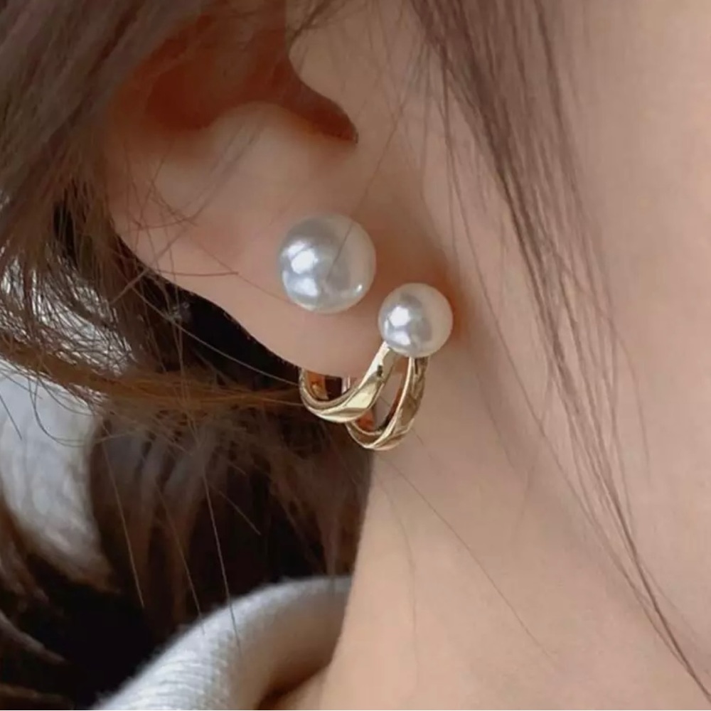 PEARL EARRINGS - Picture 2 of 4
